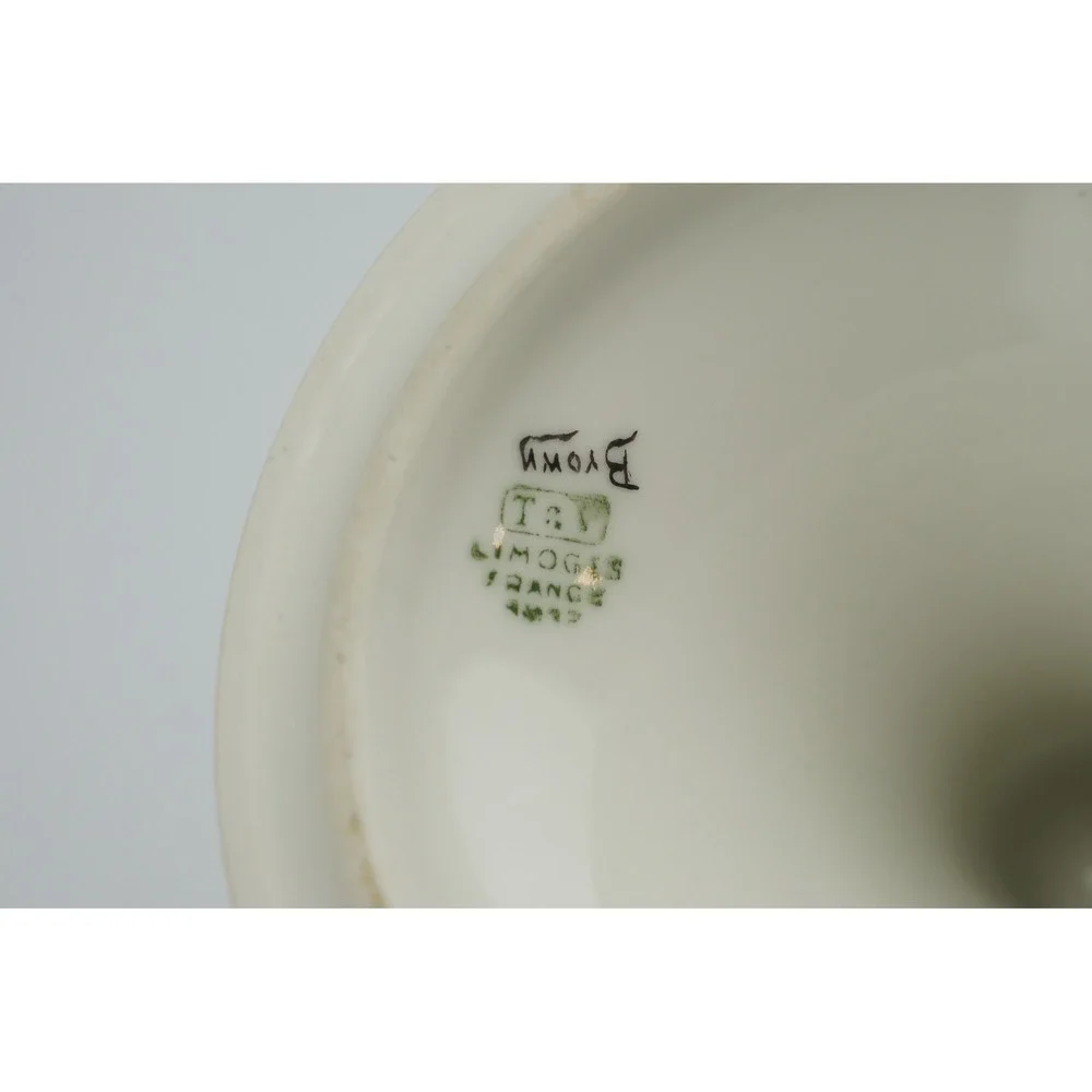 T&V Limoges Tressemanes &‎ Vogt France Candlestick Holder Floral Porcelain EUC